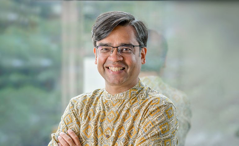 Crushing dissent widens rifts with govts